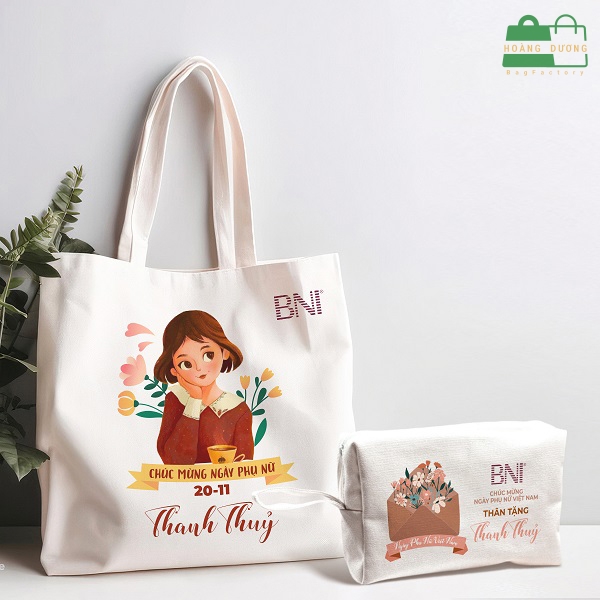 Các sản phẩm túi vải được sử dụng nhiều trong hội nghị