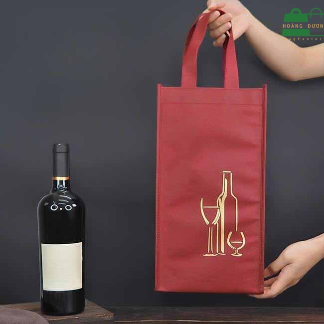 Túi đựng rượu bằng vải không dệt được rất nhiều khách hàng lựa chọn