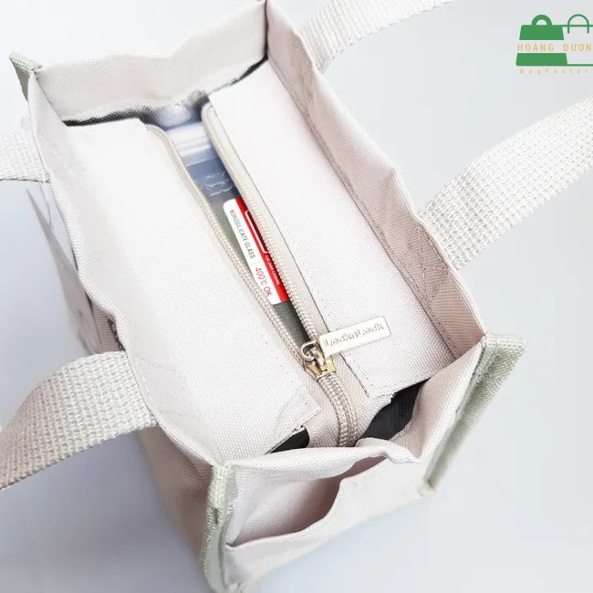 Túi giữ nhiệt đựng kem dạng hộp có khóa kéo
